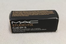MAC Studio Fix Fluid SPF 15