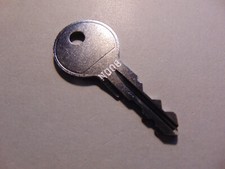 Original Thule Schlüssel N008