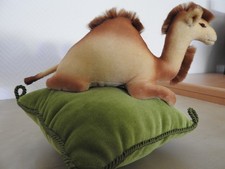 STEIFF  * Kamel auf Nadelkissen * Replica 1904 in OVP mit Zertifikat