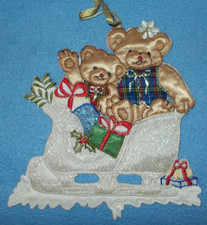 Fensterbild Stoff Teddybären im Schlitten 22 x 21 cm Weihnachten Türhänger