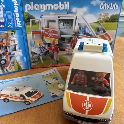 Playmobil city life - city,