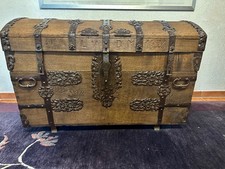 Buckeltruhe - Runddeckeltruhe - Aussteuertruhe - antik - alt - Eiche von 1624