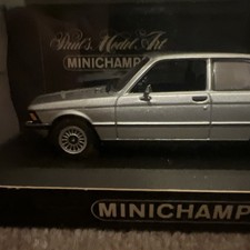 Minichamps Maßstab 1:43 1975