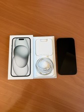 Apple iPhone 15 – 128 GB – Schwarz – Guter Zustand + Zubehörpaket 