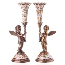 Kerzenhalter aus Porzellan