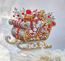 Prachtvoller Schlitten, Deko-Aufsteller mit edler Strass-Malerei, 25 cm x 25 cm.