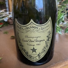 Dom Perignon 1985 Vintage Champagner  6 Flaschen im Karton