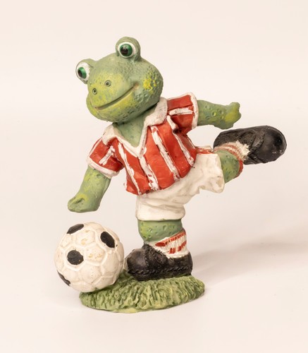 Dekofigur frosch fußballer - frosch,