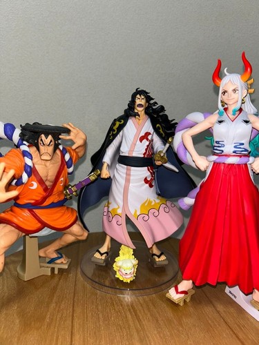 One piece figuren momonosuke - one,