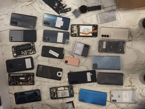 Iphone samsung fold - 12, 13