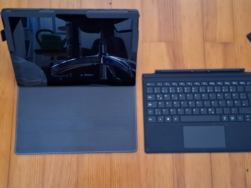 Microsoft surface pro 8gb - i5,