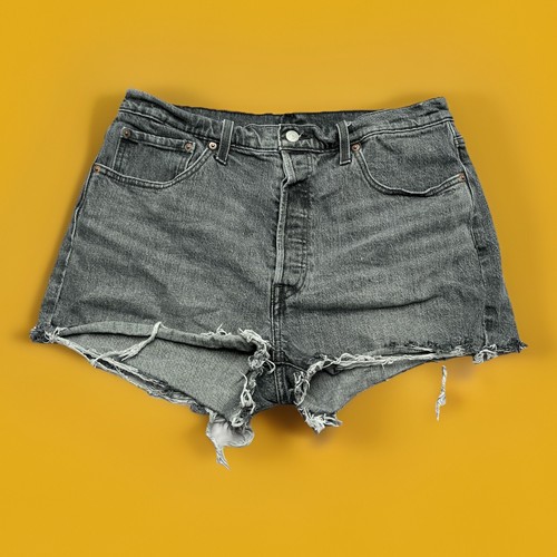 Levi 501 hotpant destroyed - 501,