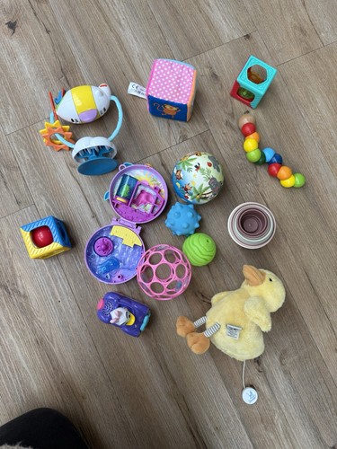 Babyspielzeuge