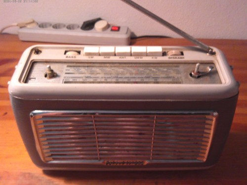 Dachboden fund koffer radio - !,