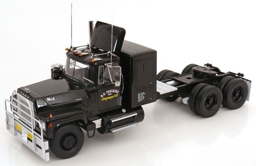 Road kings mack - 1/18, 700l