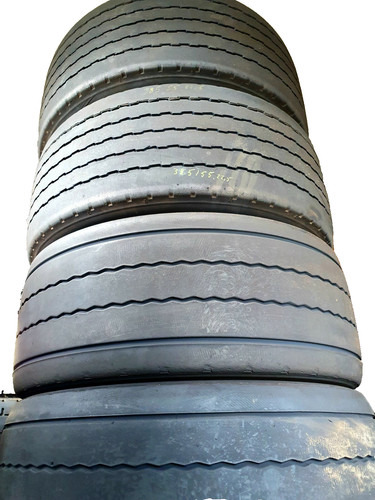 Neue rille gebrauchtreifen - neue-rille,