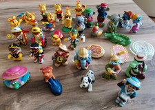 33 Figuren Konvolut Spielzeug - Haribo, Schöller/Koalas, Bahlsen, Frufo, Nestlé