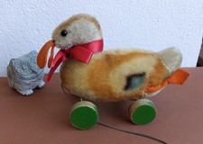 Steiff Alte Ente-auf Räder -original  Steiff Ente-Ziehtier -50ger Jahre -ohne ID