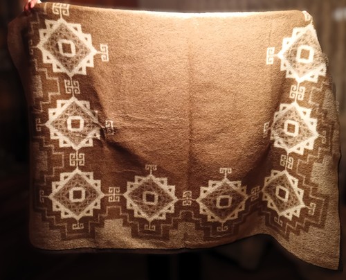 Flauschige wolldecke mit - mit, 70%