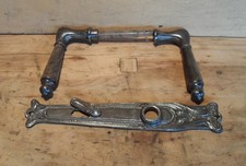 Alte Jugendstil Drückergarnitur aus Eisenguss.