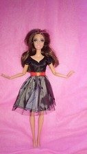 Barbie Teresa Puppen Kleid