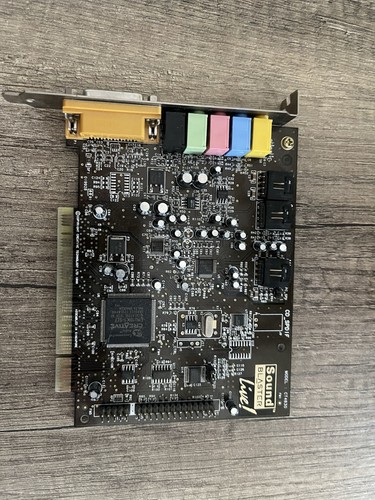 Creative sound blaster - sound, live
