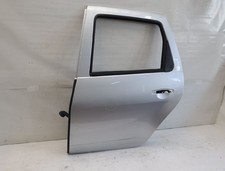 Tür hinten links DACIA DUSTER 1 821014570R Silber 08-2013