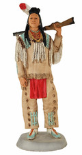 Indianerfigur Plenty Coups Häuptling Crow H 22 cm mit Gewehr Limited Edition