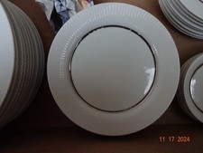 Dessertteller 17 Stück  weißes Porzellan mit Platinrand von Rosenthal