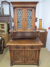 HISTORISMUS-BUFFET - Jugendstil Ornamente - NUSSBAUM - Butzenscheiben-Verglasung