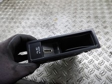 VW Golf VI 6 Ablagefach