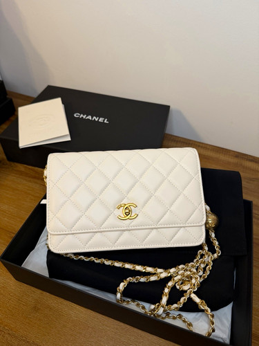 Chanel wallet chain weißes - on,