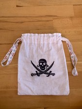 Capt'n Sharky Beutel mit schwarzem Totenkopf