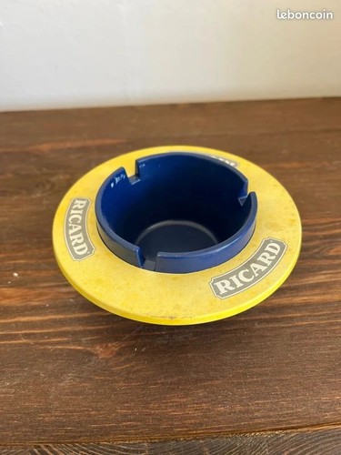 Ricard aschenbecher rund - ricard,
