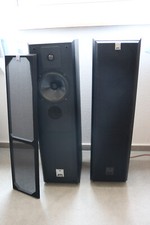 2 schwarze Musikboxen ATL 705 PRO 70Watt 4 Ohm