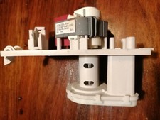 Original Miele 2854696 - Kondenswasserpumpe NEU