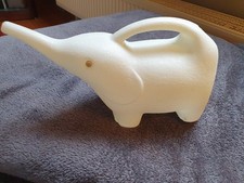 Gießkanne Zimmerpflanzen Elefant ? Weißer Kunststoff