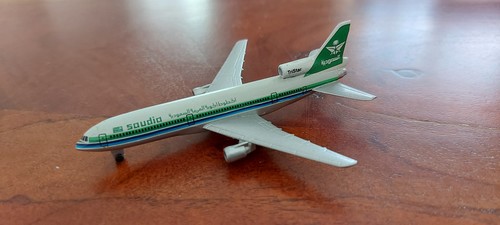 Flugzeugmodell saudi arabian - saudi,