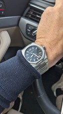 Girard Perregaux Laureato 42mm