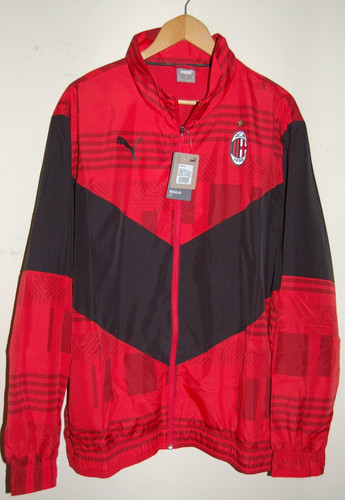 Milan red pre - ac, pre-match