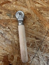 Andrückroller für Dämmmaterial wie Bitumenmatten und Alubutyl