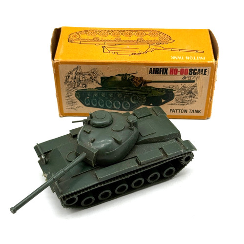 Airfix patton tank - -,