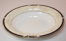 Wedgwood Füllhorn 10" Oval