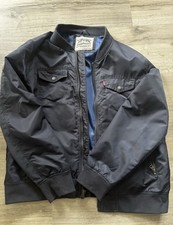 Levi’s Strauss Bomberjacke