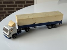 Siku 3116 Volvo F7 Auslandsmodell Werbemodell Schweden