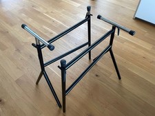 1 Paar Stahlrohr-Tischbock