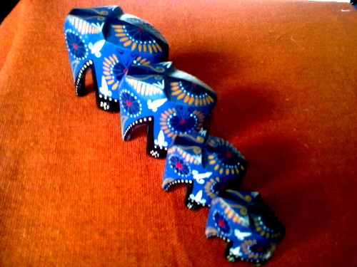 Elefanten figuren bunt - figuren,