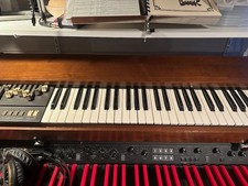 Orgel Korg C3