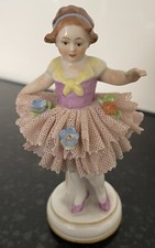 Porzellanfigur Mädchen