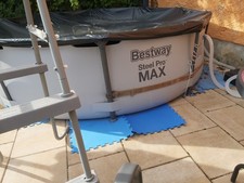 Bestway Steel Pro Max 305x100cm Aufstellpool-Set mit Filterpumpe - Lichtgrau